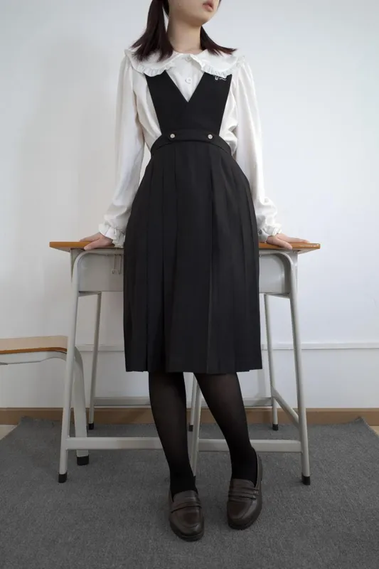 森萝财团 内部-005 小夜 黑丝 50D [113P 1V] - 森萝财团